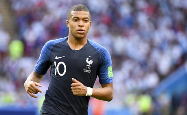 记者：拜仁和于帕梅卡诺基本谈妥新合同，只差解约金条款（记者：拜仁与于帕梅卡诺新合同基本谈妥，解约金条款尚待敲定）