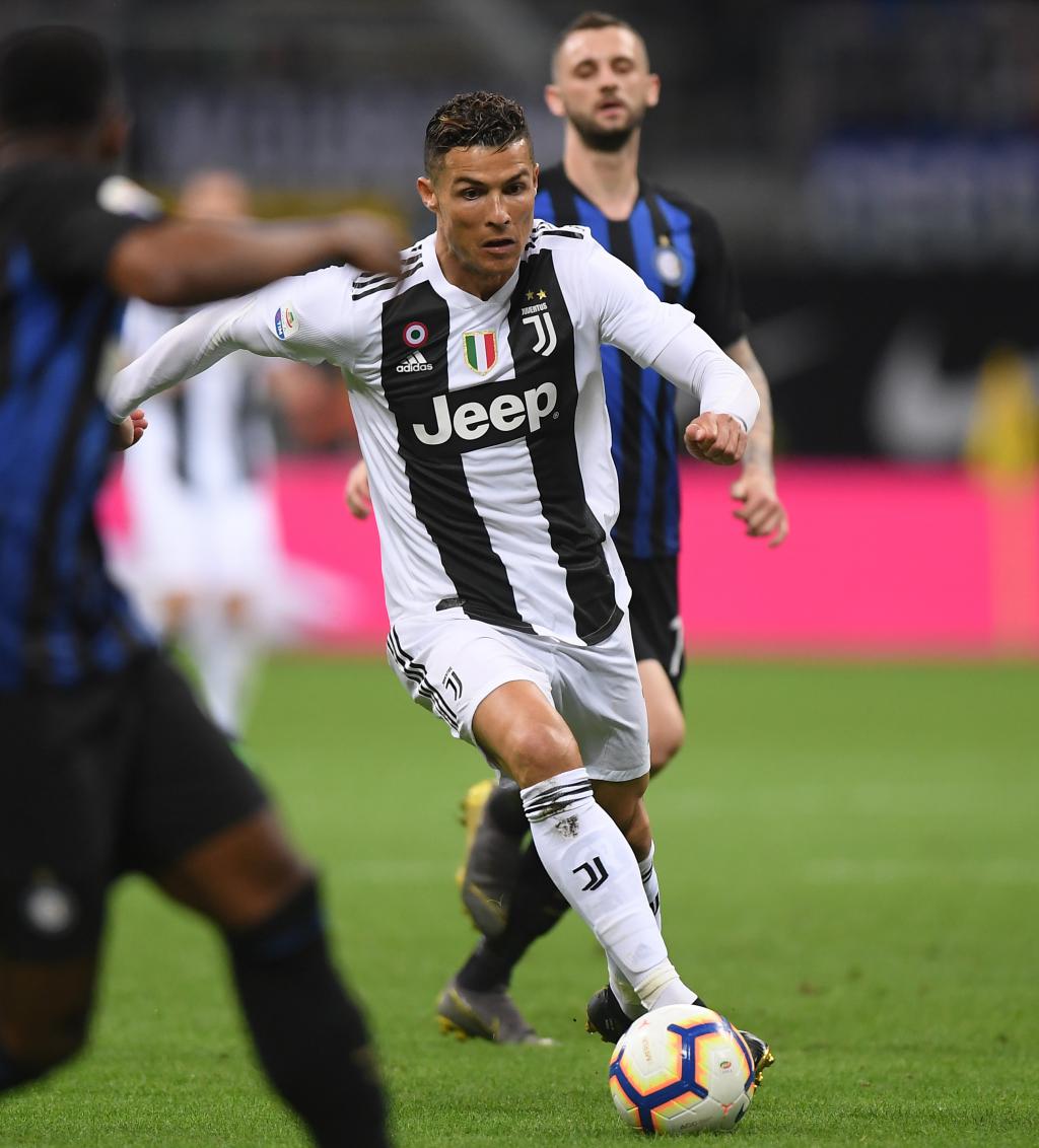 弗兰克：孙兴慜明天会首发并担任队长，在韩国球迷面前告别