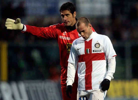 菲尔-琼斯预测欧冠第4轮：利物浦主场不敌皇马，曼城胜多特（菲尔-琼斯欧冠第4轮前瞻：皇马客场拿下利物浦，曼城力克多特蒙德）