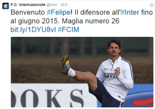 迪乌夫：过去我从没踢过右路，但只要能帮助球队我都愿意去做（迪乌夫：从未司职右路，但为球队我愿意尝试）